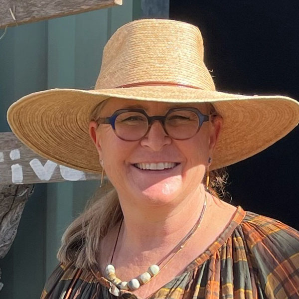 Edwina Hayes